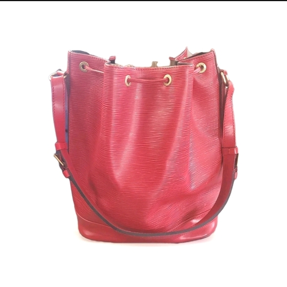 Louis Vuitton Never Empty Epi Leather Bucket Bag - Picture 4 of 14